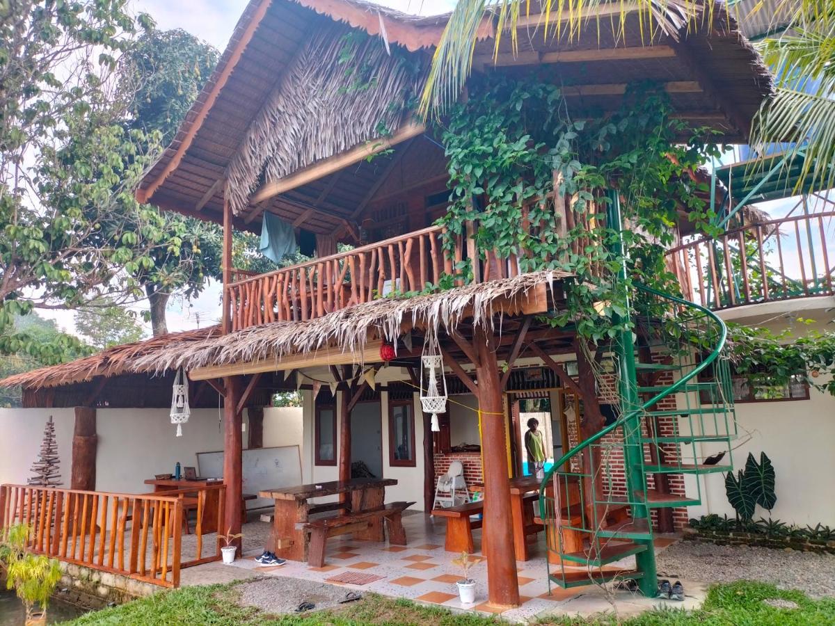 Sumatra Expedition Lodge Bukit Lawang Kültér fotó