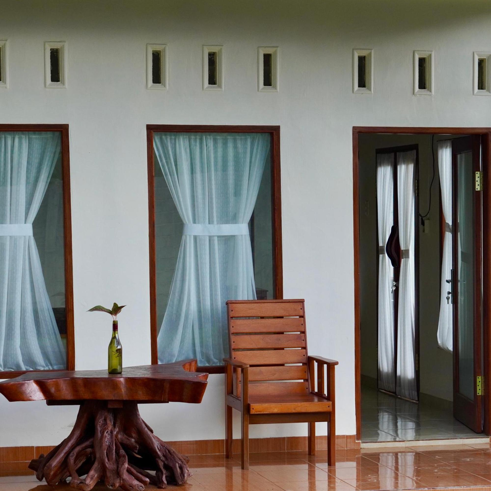 Sumatra Expedition Lodge Bukit Lawang Kültér fotó