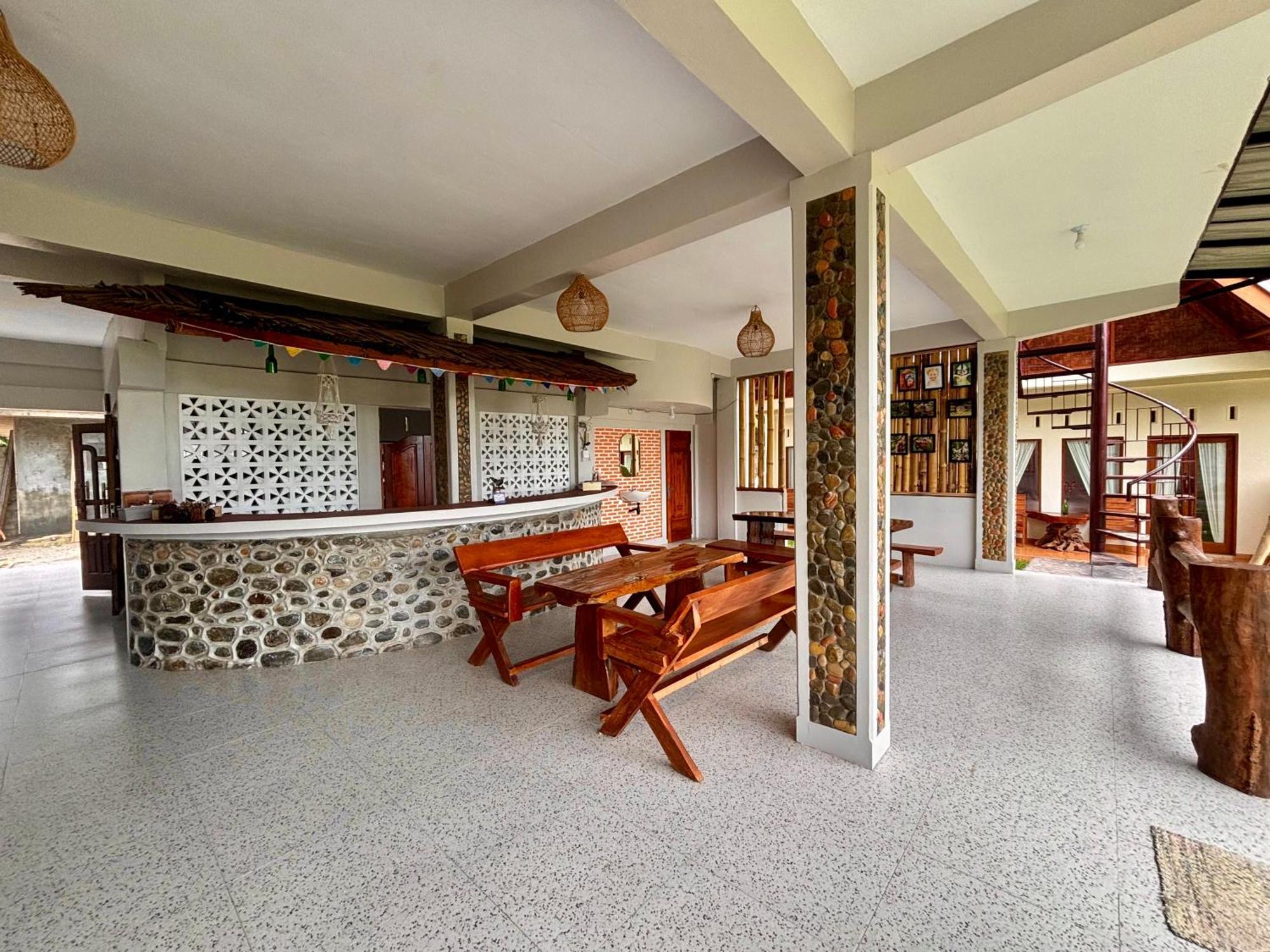 Sumatra Expedition Lodge Bukit Lawang Kültér fotó